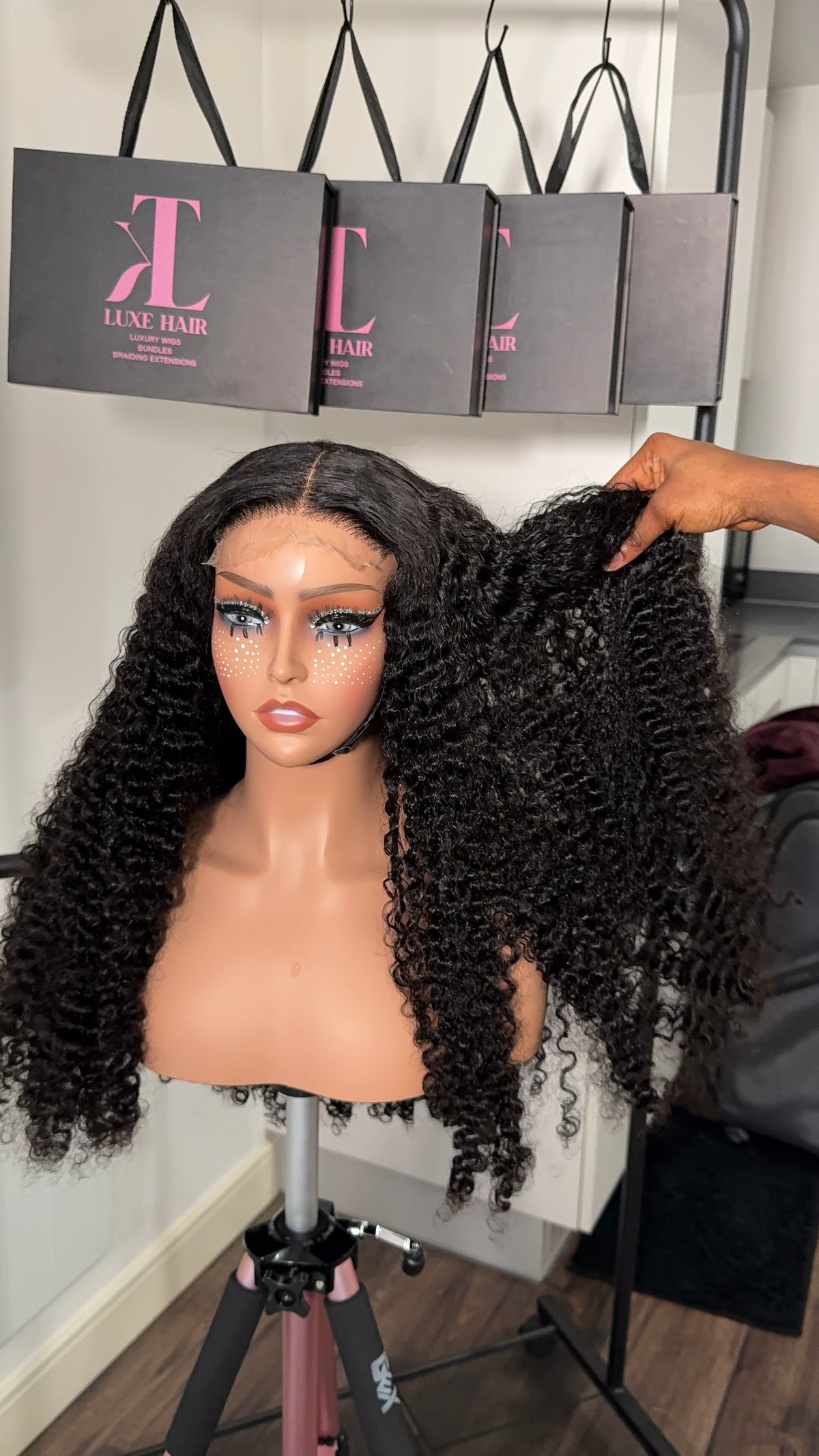 luxury burnmese curls wig